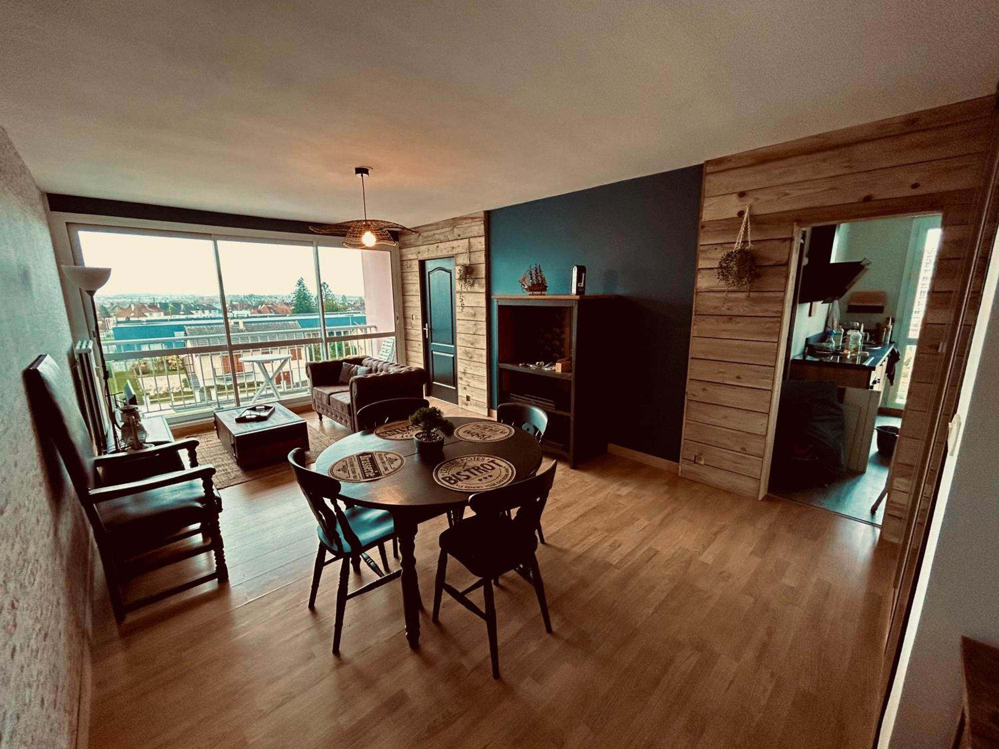 Chez Titi
